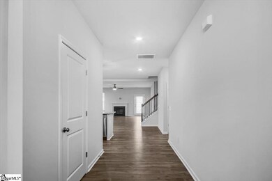 1102 Maridian St, Simpsonville, SC 29680 - photo 6