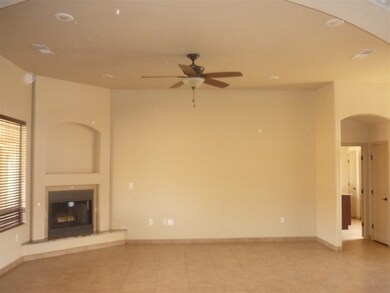 1431 Tierra Royos, Alamogordo, NM 88310 - photo 5