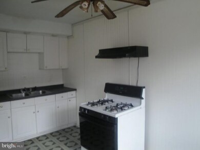 8616 Temple Rd, Philadelphia, PA 19150 - photo 5