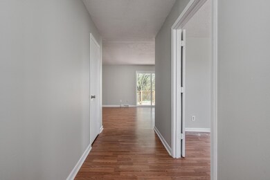 926 Morton St, Shelbyville, TN 37160 - photo 5