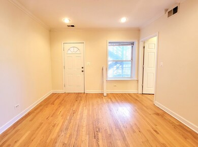 2856 W Rosemont Ave unit 2, Chicago, IL 60659 - photo 5