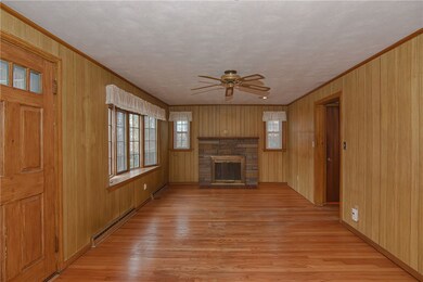 37 N Cornell Ave, Warren, RI 02885 - photo 6