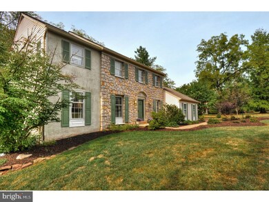 761 W Prospect Ave, North Wales, PA 19454 - photo 2