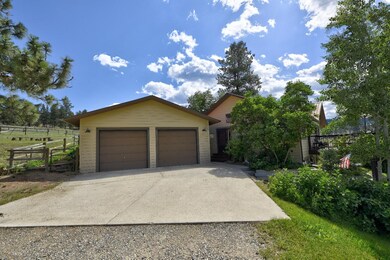 Detached Garage