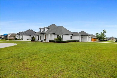 side view of home and corner lot
