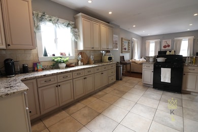 8 Parker St unit 2, Charlestown, MA 02129 - photo 6