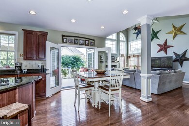 43046 Downfield St, Chantilly, VA 20152 - photo 7