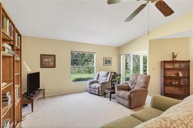 3919 Oakhurst Blvd unit 3007, Sarasota, FL 34233 - photo 7