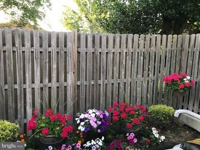 19 Farragut Ct, Willingboro, NJ 08046 - photo 2