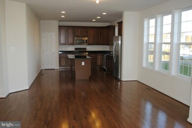 9801 Ballymahon Ct, Perry Hall, MD 21128 - photo 6