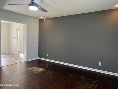 2512 Country Club Rd, Jacksonville, NC 28546 - photo 2