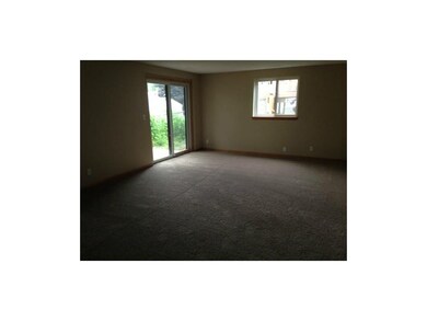 Living Room-L2.