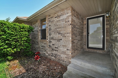 516 E Slim Wilson Blvd, Nixa, MO 65714 - photo 3