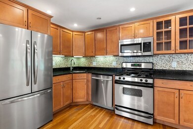 32 Miller Rd unit 34, Newton Center, MA 02459 - photo 4