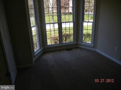 7413 Lake Glen Dr, Glenn Dale, MD 20769 - photo 2