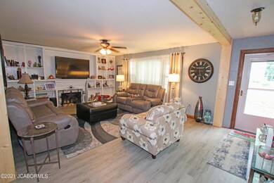 5 livingroom
