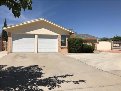 3469 Freeport Dr, El Paso, TX 79935 - photo 2