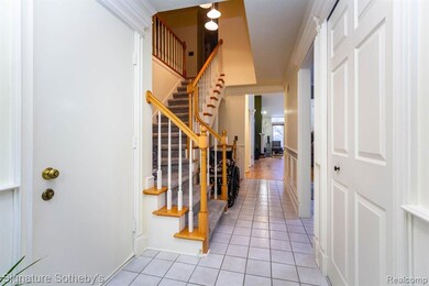 424 Oak Run Ct unit C11, Royal Oak, MI 48073 - photo 6