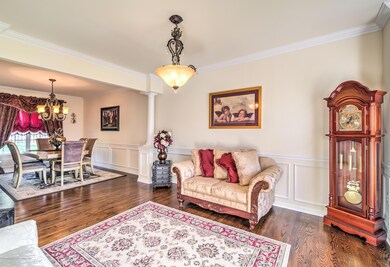 006_LIVING ROOM