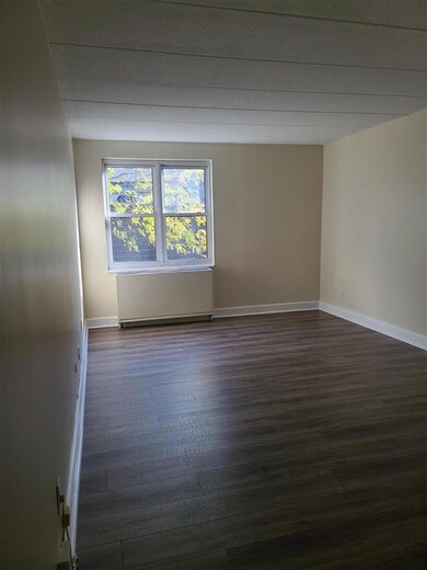 685 Prospect Ave unit 6B, Fairview, NJ 07022 - photo 6