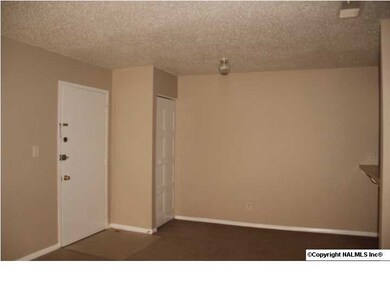 4401 Patton Rd SW unit 7, Huntsville, AL 35805 - photo 2