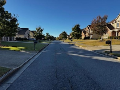 1440 Waverly Glen Dr, Alpharetta, GA 30004 - photo 3