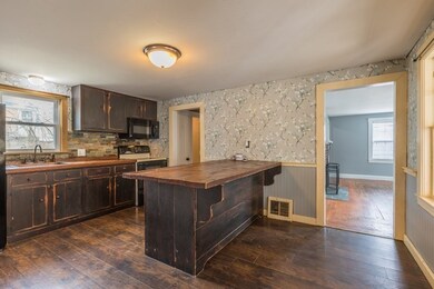 4 Elliott St, Westminster, MA 01473 - photo 3