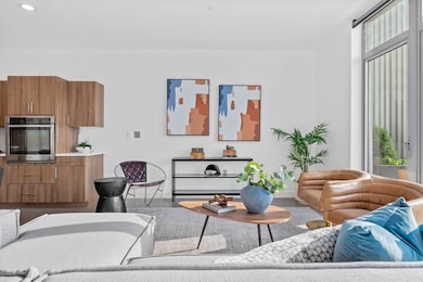 Metro9 unit 3, Somerville, MA 02143 - photo 6