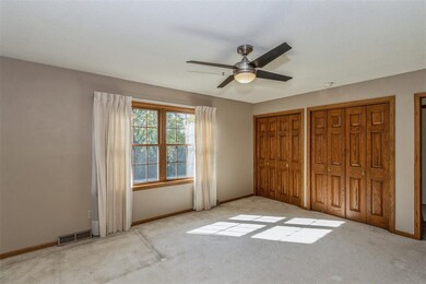 4880 Morelle Rd NE, Cedar Rapids, IA 52411 - photo 5