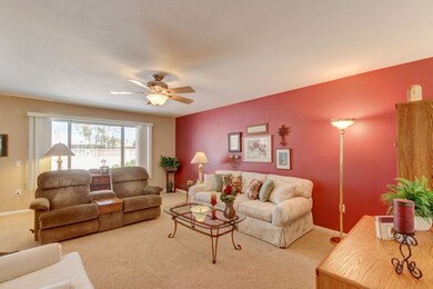 LIVING RM WITH LARGE PICTURE WINDOW