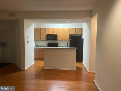 3902 Penderview Dr unit 1402, Fairfax, VA 22033 - photo 3