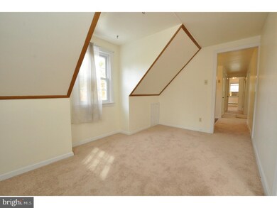 4209 Bridgeboro Rd unit 2, Moorestown, NJ 08057 - photo 5