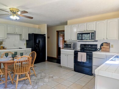 429 Cobbs Bridge Rd, New Gloucester, ME 04260 - photo 3