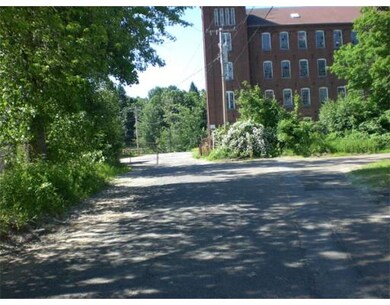 0 Pulaski St unit 71546432, Warren, MA 01083 - photo 4