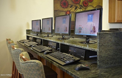 COMMUNITY CENTER COMPUTERS
