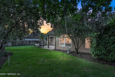 1823 Sentry Oak Ct Fleming Island 32003