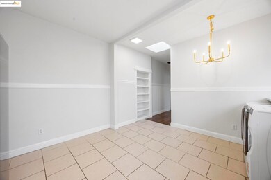 685 37th St unit 687, Oakland, CA 94609 - photo 6