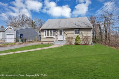 113 Bennett Rd, Neptune, NJ 07753 - photo 4