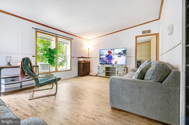 4776 Carmody Ct unit G, Harwood, MD 20776 - photo 2