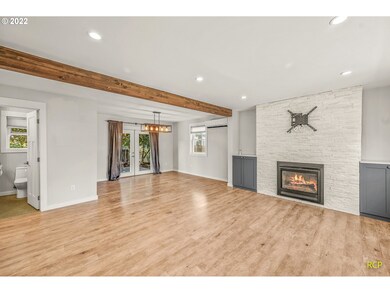 7325 NE Mallory Ave, Portland, OR 97211 - photo 5