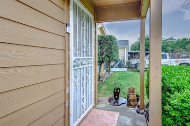 518 Robmore St, Houston, TX 77076 - photo 6