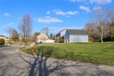 3 Windsong Rd, Cumberland, RI 02864 - photo 2