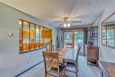 A nice long dining area with the potential to take