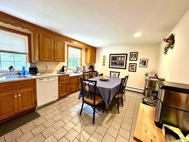 344 Granite St, Worcester, MA 01607 - photo 3