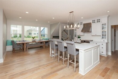 9135 Abram Dr, West Des Moines, IA 50266 - photo 4