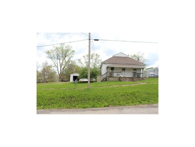 716 W Mason St, Odessa, MO 64076 - photo 2
