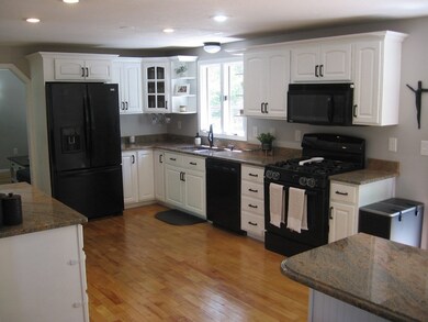 32 Westwind Dr, Methuen, MA 01844 - photo 7