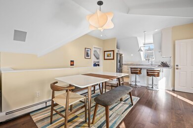 9-web-or-mls-83-bradford-st