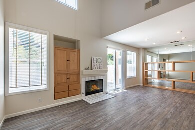 580 Fenwick Way Simi Valley-6