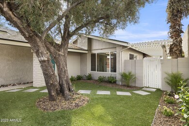 7-web-or-mls-1826-n-87th-terrace